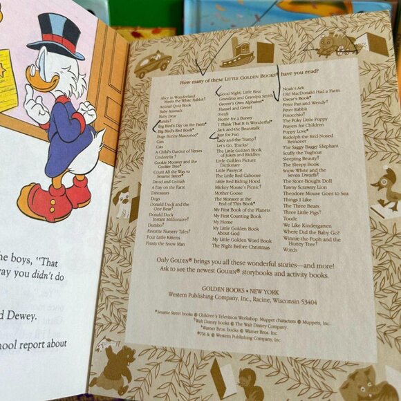 DUCK TALES THE HUNT FOR THE GIANT PEARL GOLDENBOOK - Picture 4 of 4